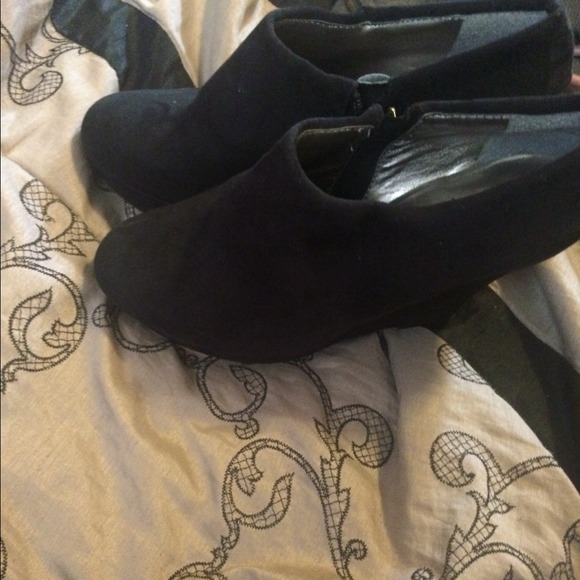 Wedge booties