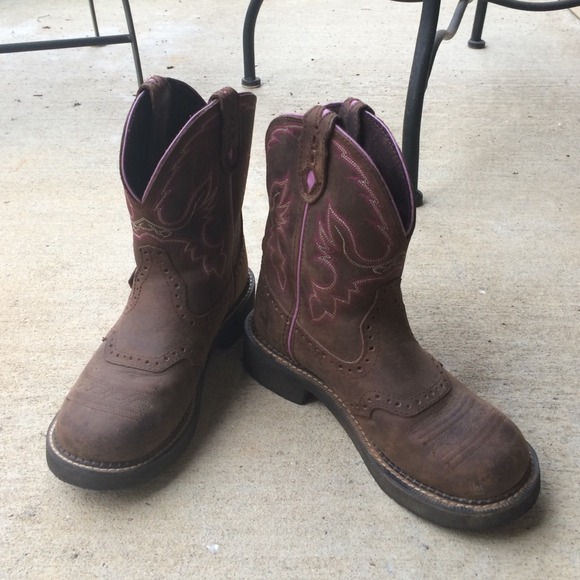 Women's Aged Bark 8" Gypsy Round Steel Toe Boot