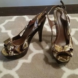 BRAND NEW  CHARLOTTE RUSSE SLINGBACK heels