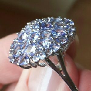 Tanzanite and Diamond Ring