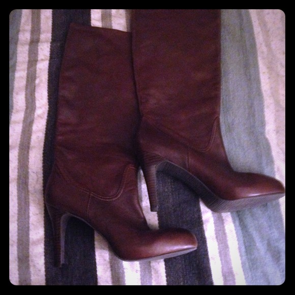ENZO ANGIOLINI BROWN GENIUNE LEATHER BOOTS