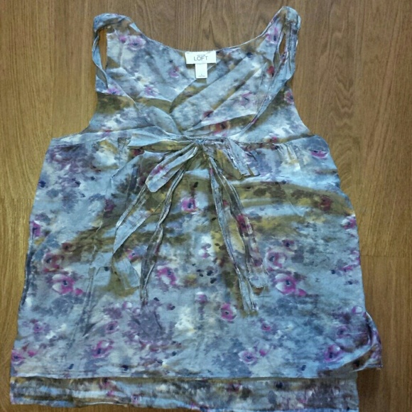 Floral sleeveless top