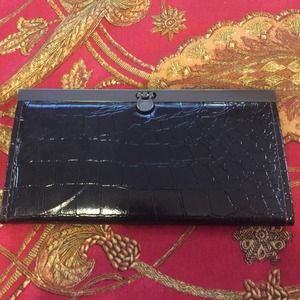 Black wallet