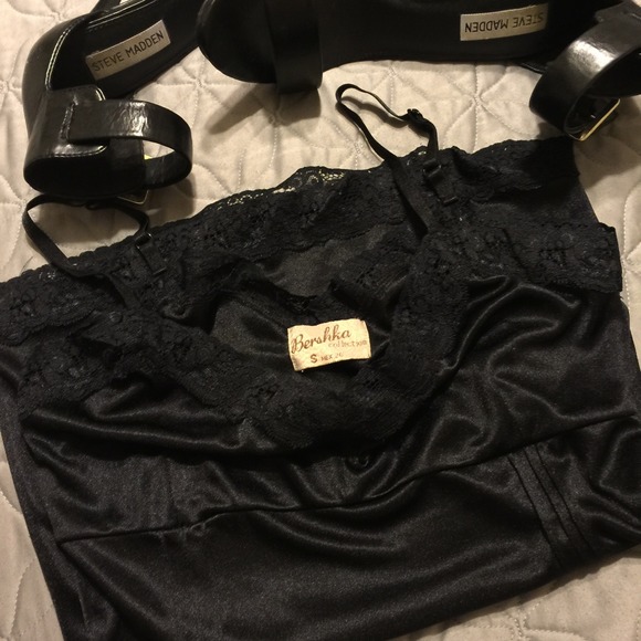 Bershka Silk Top - Picture 2 of 3