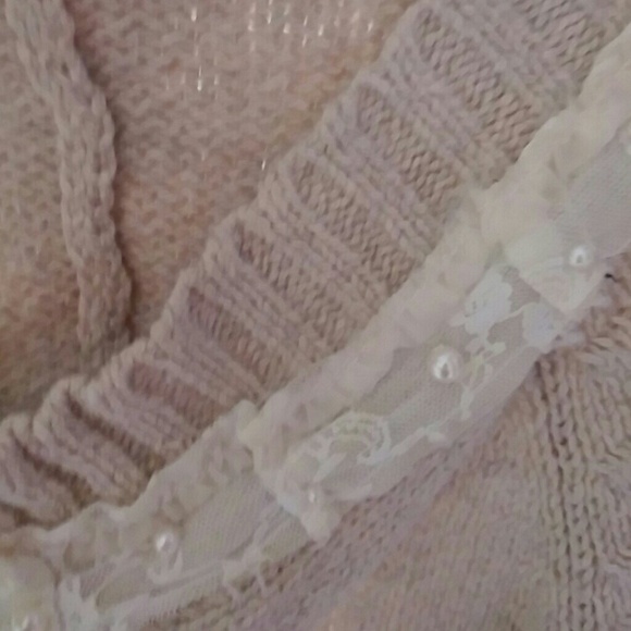 American Rag hooded sweater - Picture 3 of 3