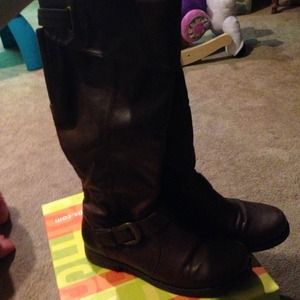 Women's bear traps boots