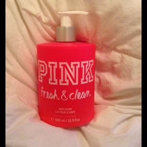 VS PINK lotion