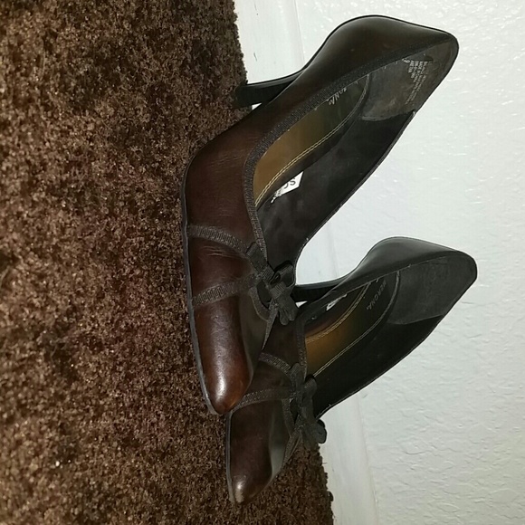 High heels - Picture 2 of 3