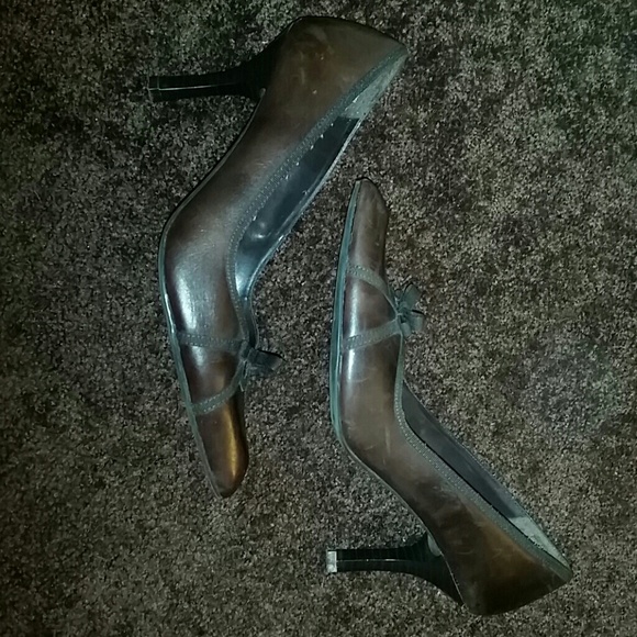 High heels - Picture 3 of 3