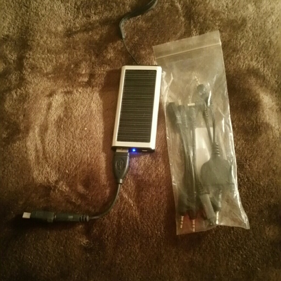 Solar battery charger for cell phone