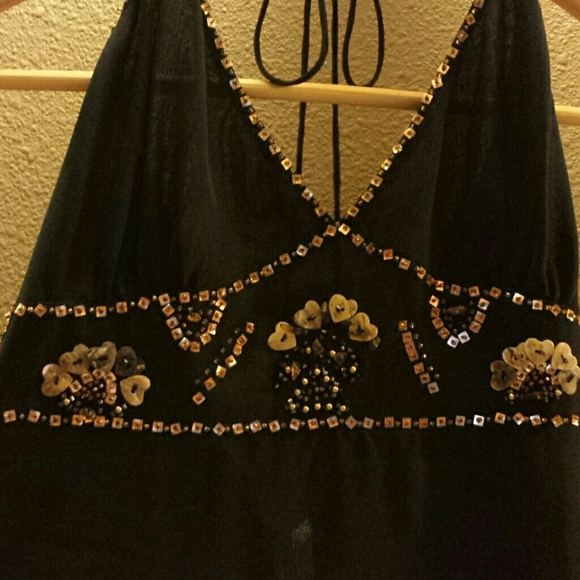 Sexy halter top - Picture 2 of 2