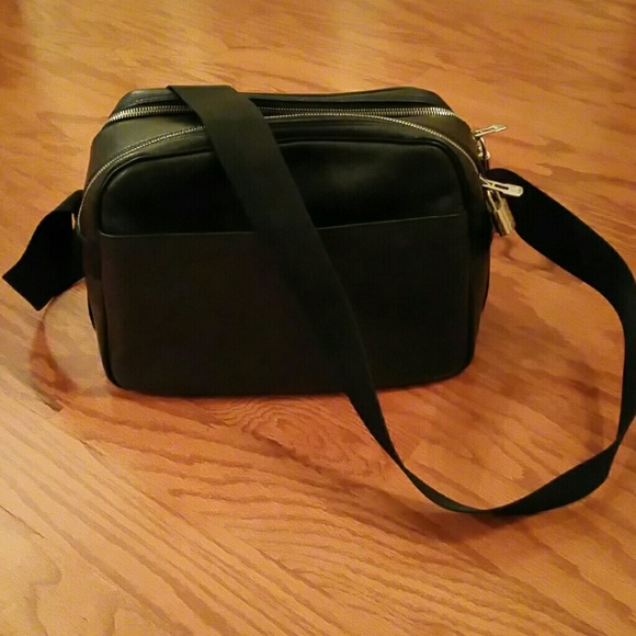 Mens Louis Vuitton Bag- FINAL PRICE CUT!!!