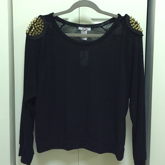 Nwt black w/studs top.