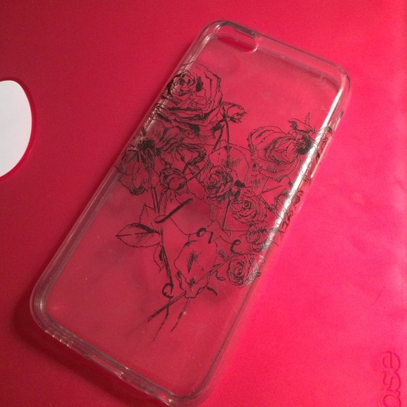 Iphone 5/5s clear phone case.
