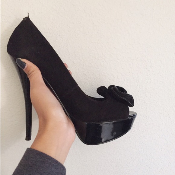 Very Rare Bakers Heels!