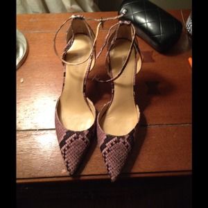 Leopard brown and black comfortable 4' hill