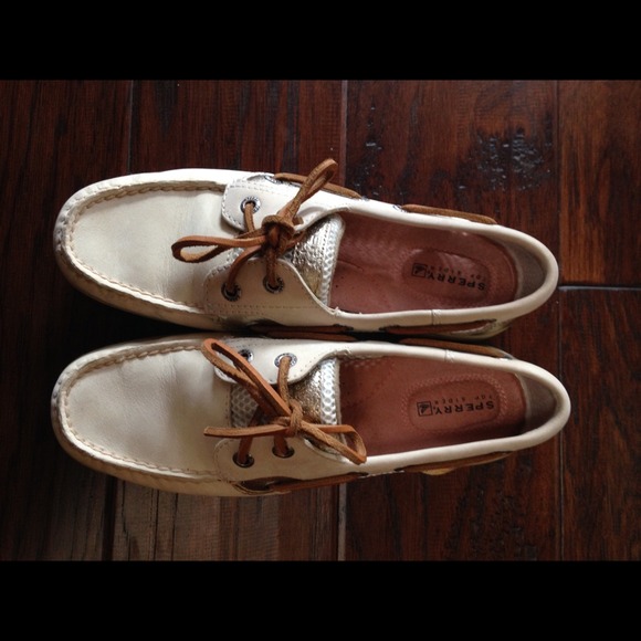 Bluefish Ivory Open Mesh Sperry - Picture 3 of 3