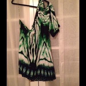 Off the shoulder summer dress.