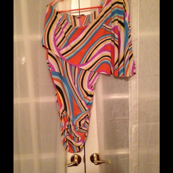 Summer stretch colorful dress.