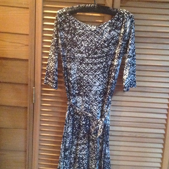 Amazing "Leota" backless dress, size small. NWOT.