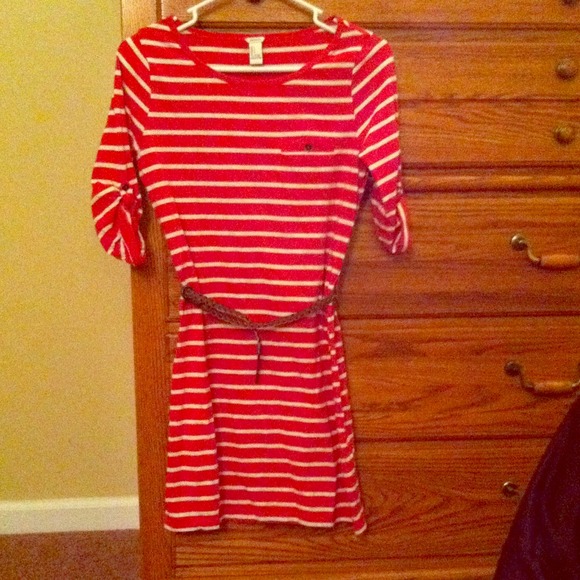 Dress - Picture 1 of 1
