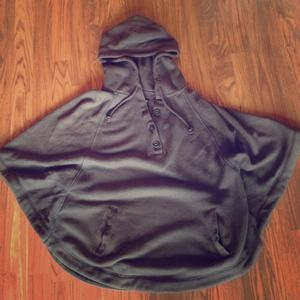 🎀Cute Poncho with Hoodie!