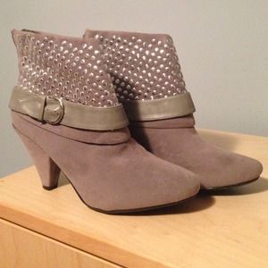 Grey ankle-high boots