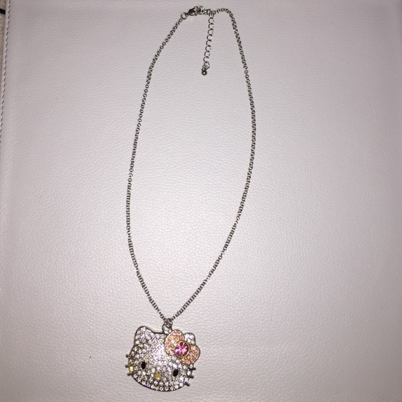 Hello Kitty necklace