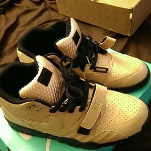 Nike Air Trainer BB51