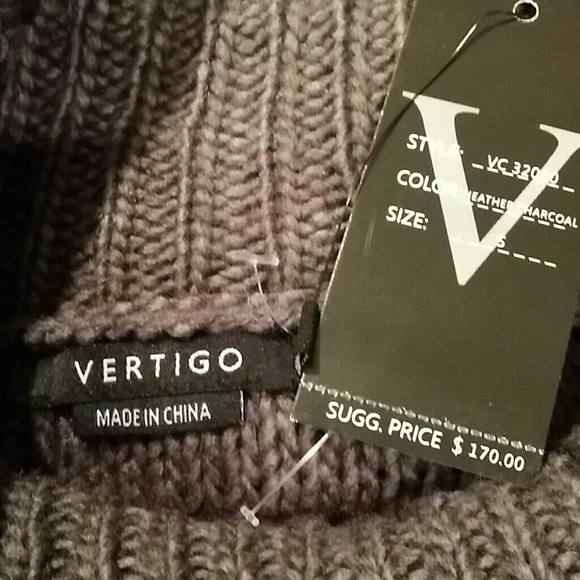 Vertigo Sweater New with tag - Picture 3 of 4
