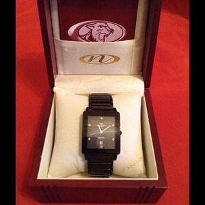Men's Oniss Paris watch