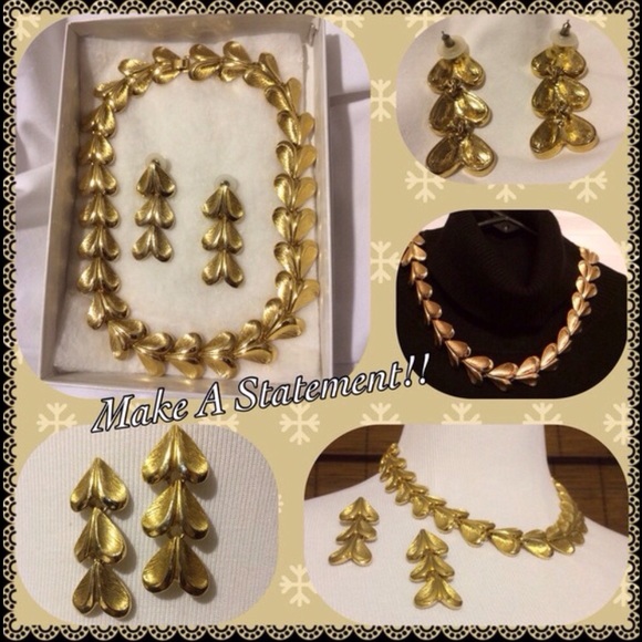 Statement Set - Picture 2 of 2