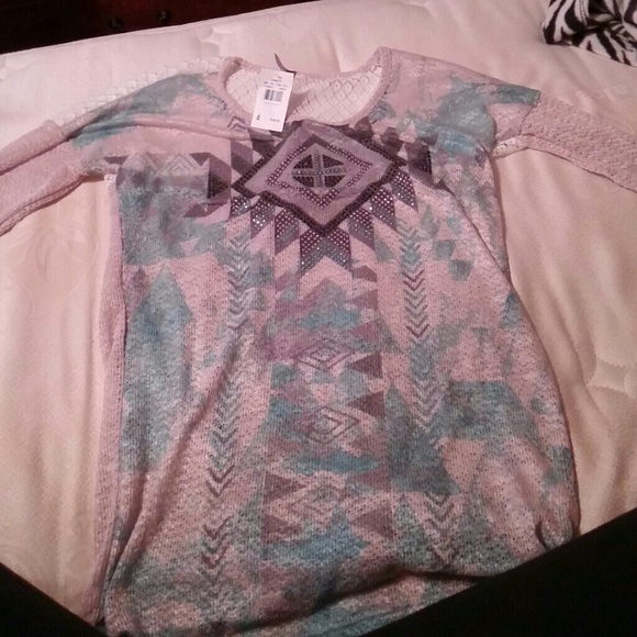 Lightweight sweater from Vanity