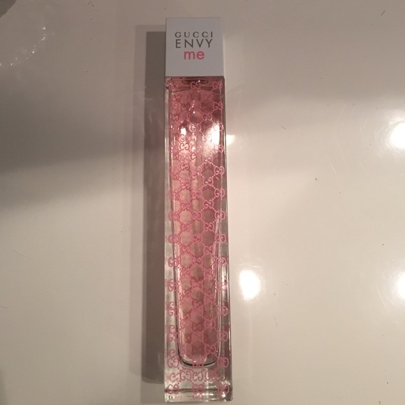 Gucci envy me perfume