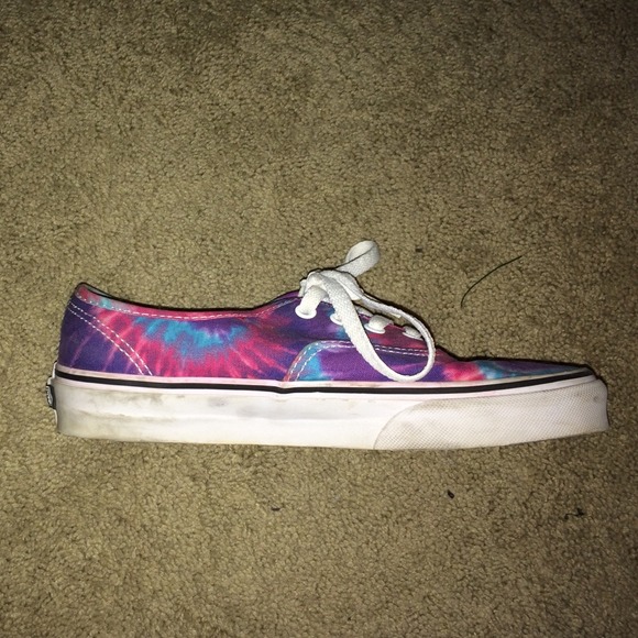 Tie dye vans - Picture 2 of 3