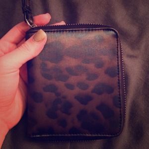 Liz Claiborne Cheetah Print Wallet