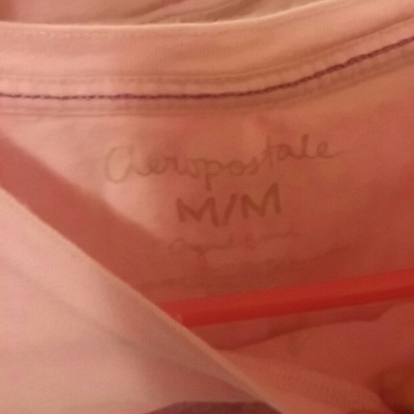 ❌SOLD❌Casual, boyfriend style t-shirt - Picture 2 of 2