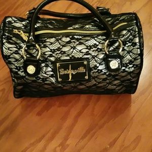 Betseyville Lace Bag