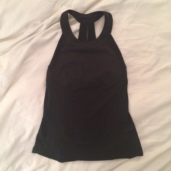 Lululemon black workout tank