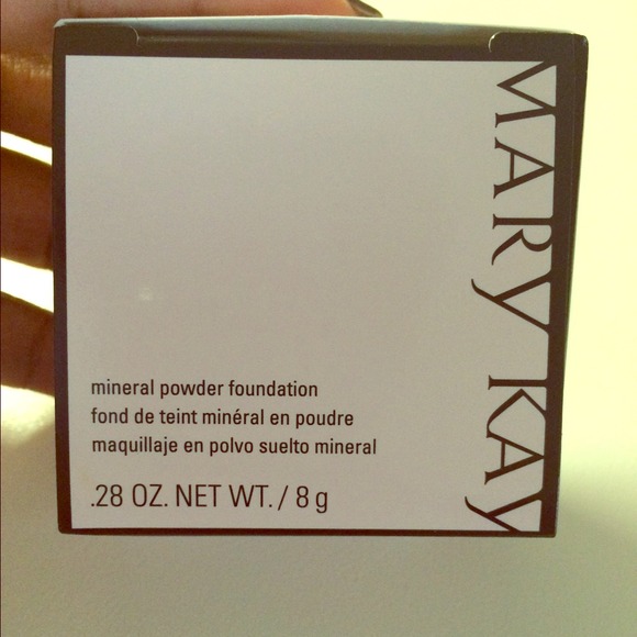 Mineral Powder Foundation