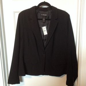 Black blazer with mock pleated back long sleeves