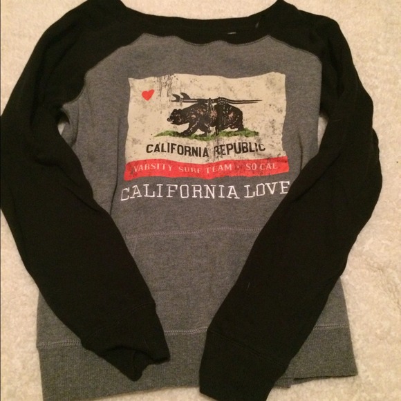 NWOT CALIFORNIA sweater