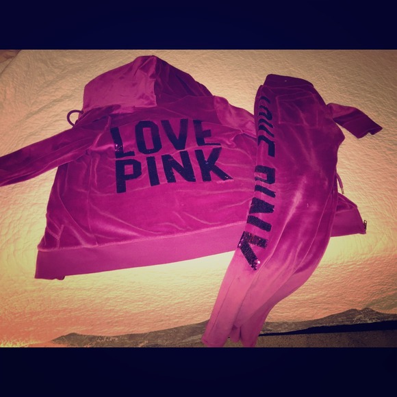 Pink (VS) velour purple jogging set