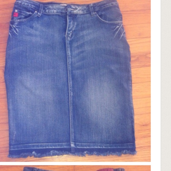 Jean/ denim skirt