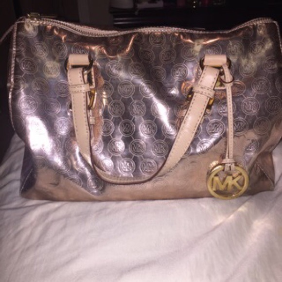MK purse