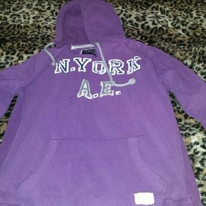 Mens purple sweatshirt