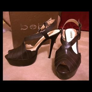 GORGEOUS Bebe brown leather platforms sling backs