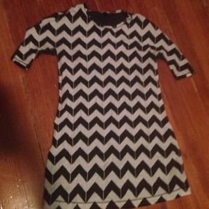⚡️SOLD⚡️Lululemon vitasea tee 4