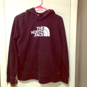 REDUCED: Black Northface sweatshirt!