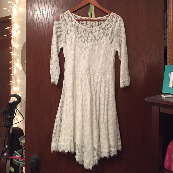 Free People Tops - FREE PEOPLE White Lace Dress